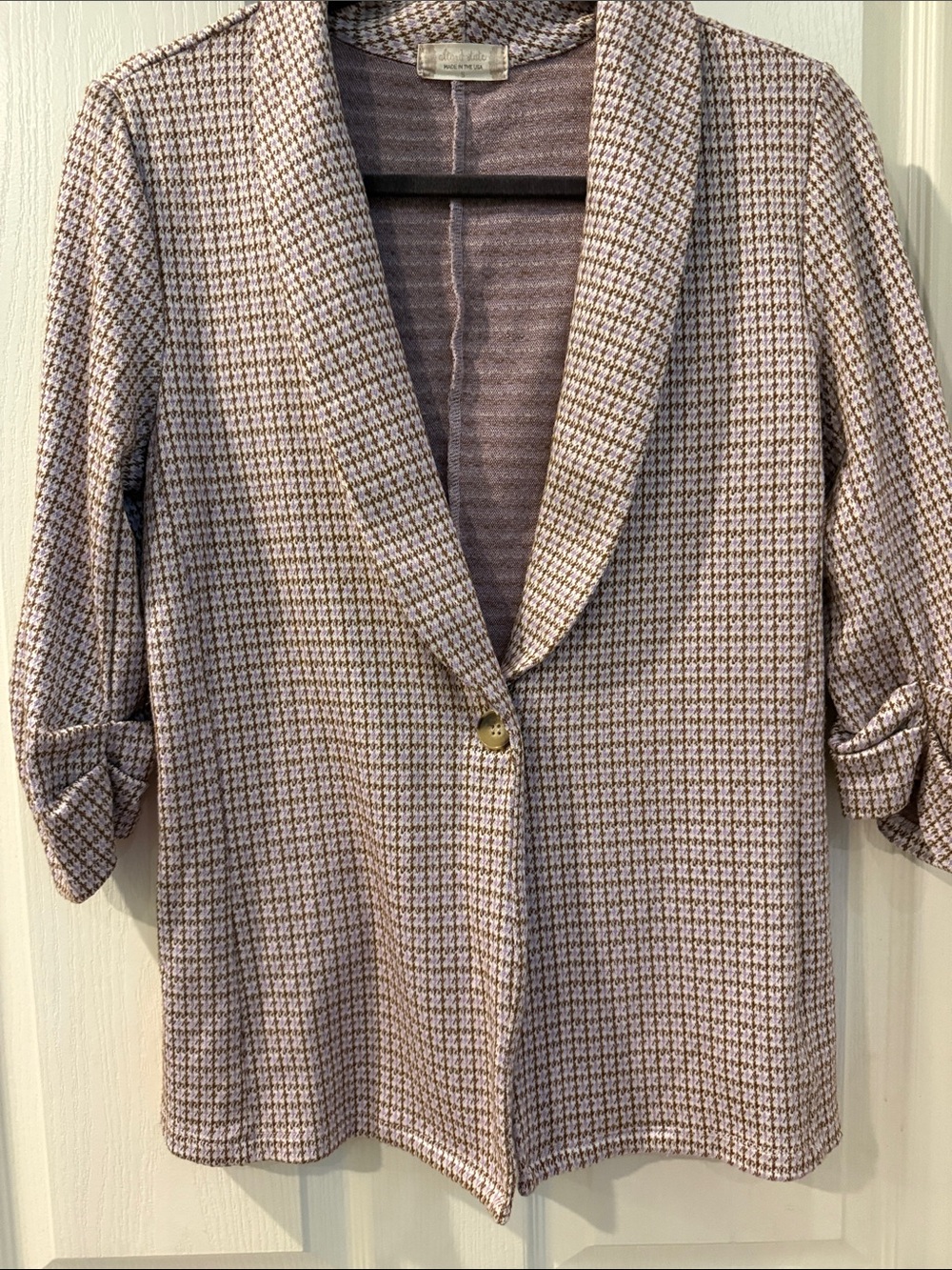 Altar'd State Taupe & Cream Houndstooth Single-Button Blazer
